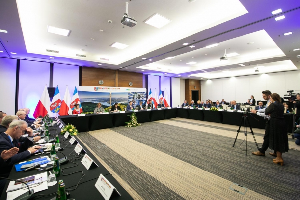 Obrady Konwentu Marszałków Województw RP w Arłamowie - fot. Urząd Marszałkowski Województwa Podkarpackiego. Obrady Konwentu Marszałków Województw RP w Arłamowie - fot. Urząd Marszałkowski Województwa Podkarpackiego.